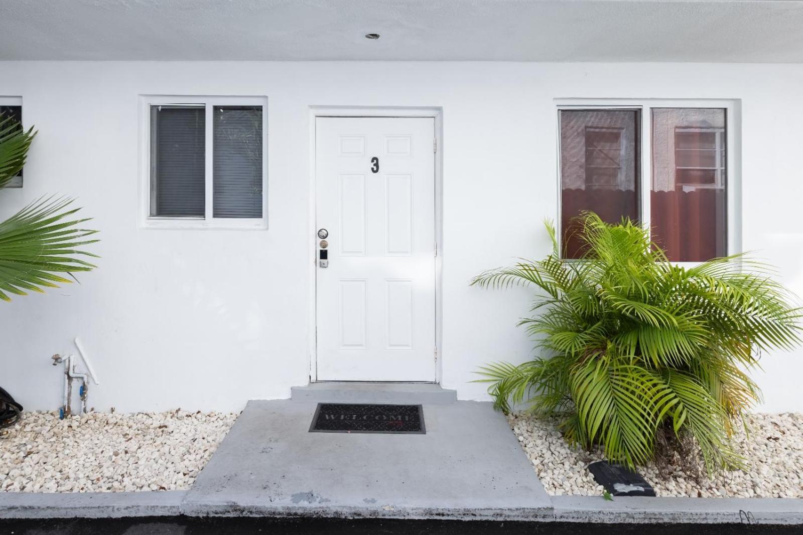 Perfect Retreat Skyline & Garden Apartment Miami